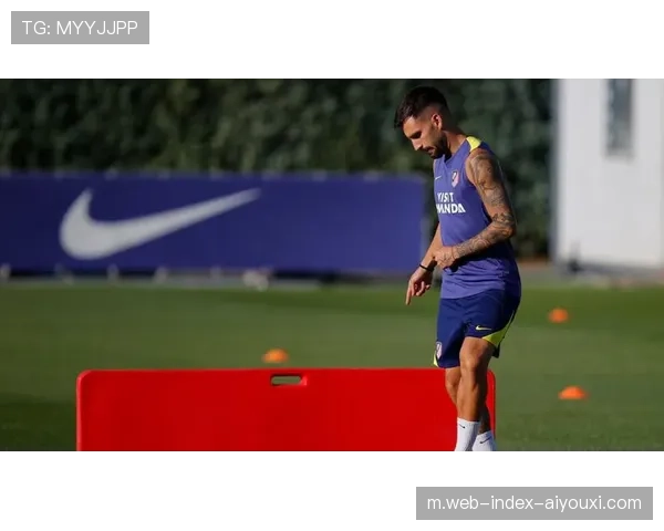 西蒙尼称巴埃纳正努力恢复状态 盛赞贝蒂斯实力稳步提升