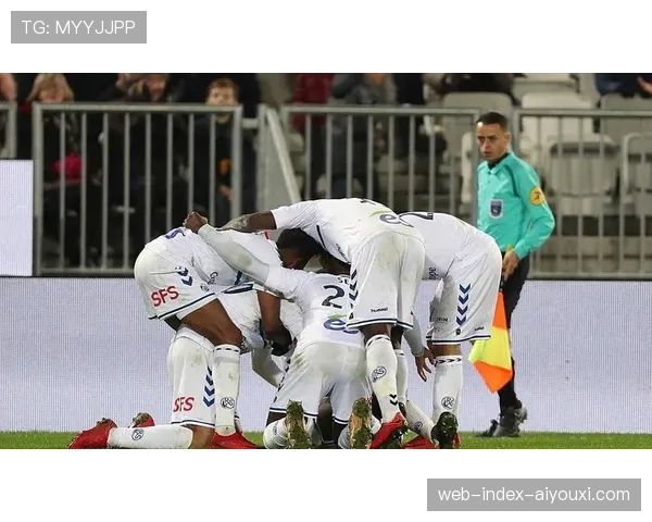 斯特拉斯堡0比1不敌朗斯 遭遇客场失利