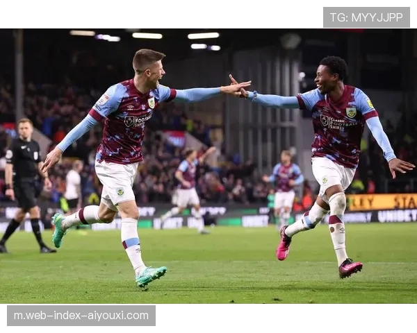 伯恩利从三球落后到连追三球 最后时刻两度被VAR吹掉关键进球